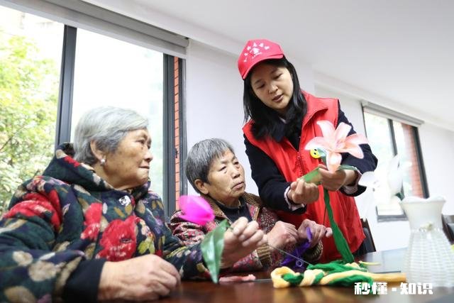 不帮带孙子的年轻奶奶们，你们现在过得很潇洒，有想过老了以后吗