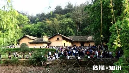 人过四十，都很念旧，很怀念过去，你有无这种感受，不妨分享一下