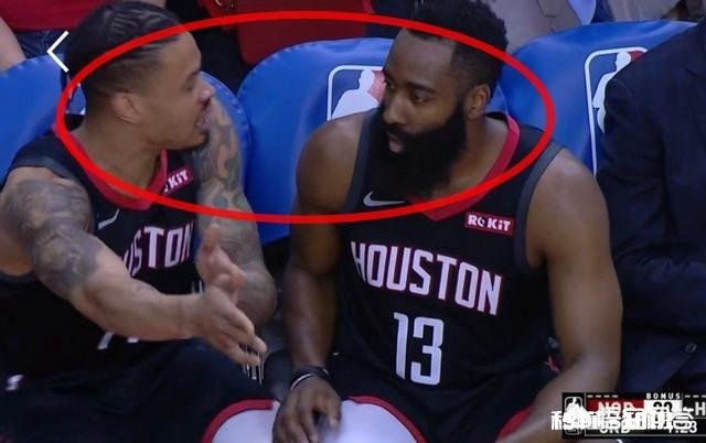 火箭和鹈鹕比赛中，格林突然和板凳席上的哈登争论了起来，这是怎么一回事