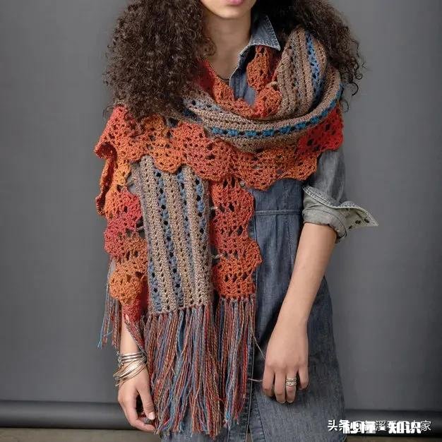 在当今机器生产盛行的情况下，手工业者们如何做才能让手工行业不会被取代