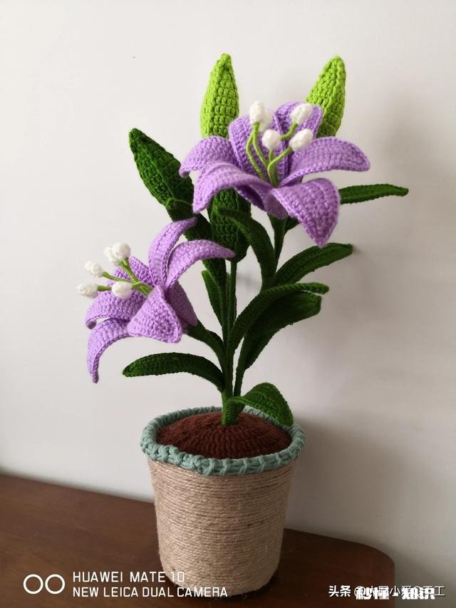 在当今机器生产盛行的情况下，手工业者们如何做才能让手工行业不会被取代