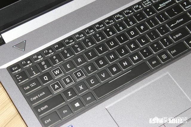 预算5000到6000，什么配置、品牌的游戏本比较好