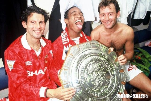 保罗·因斯表示：范迪克理应获得金球奖。C罗没有传说中那么伟大。对此你有何看法