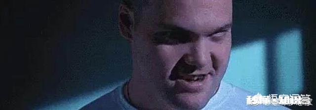 《唐人街探案》里面剧情讲得怎么样，最后女主到底在笑什么