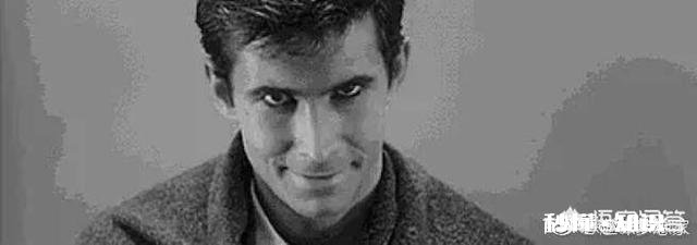 《唐人街探案》里面剧情讲得怎么样，最后女主到底在笑什么