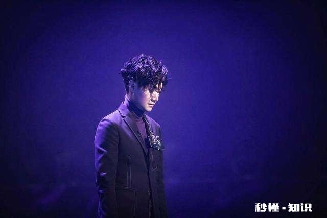 有哪些低音炮嗓音的男歌手或唱见推荐给一个声控