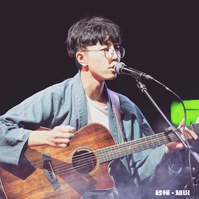 有哪些低音炮嗓音的男歌手或唱见推荐给一个声控