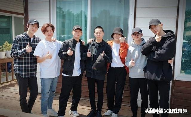 有哪些低音炮嗓音的男歌手或唱见推荐给一个声控