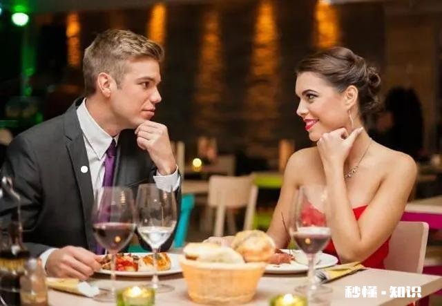 好久没有联系的前女友突然联系你你会怎么做