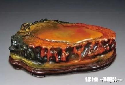 制作了一尊机器猫奇石底座，请大家看看感觉如何呢谢谢您的评论