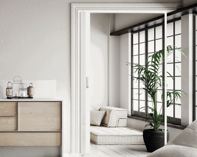 客厅想隔出个卧室，可是这样客厅就没窗户了，怎么设计好呢