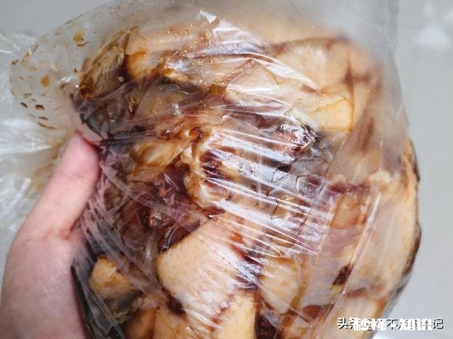 烤翅时，可以用什么代替蜂蜜