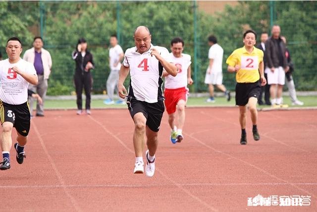 摄影修图,怎么把普通的人像,变成科幻效果的“未来人像”