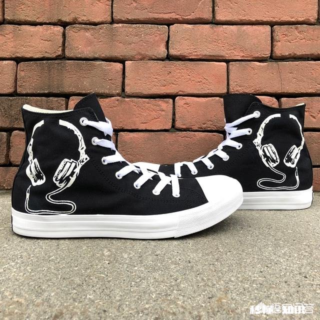 有没有牌子不出名,但是很好穿又好看的鞋子,大家可以推荐一下吗