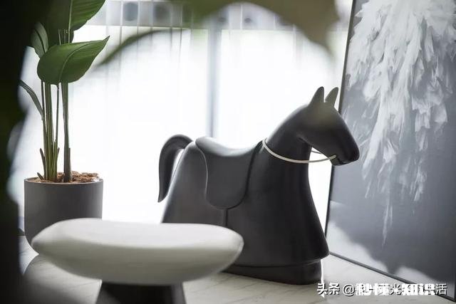 200平大横厅想做轻奢风格,怎么设计,四十万能全部做出来吗