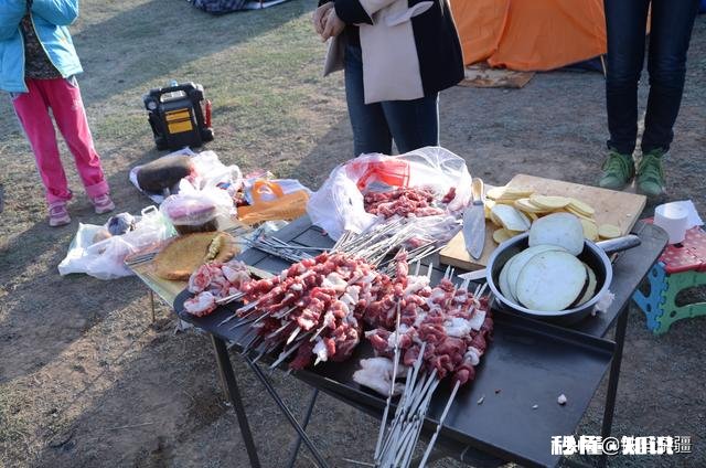 说说各位户外旅行都带着什么样的桌子和凳子或者椅子