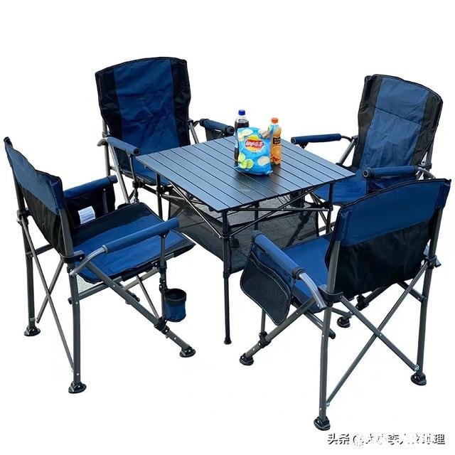 说说各位户外旅行都带着什么样的桌子和凳子或者椅子