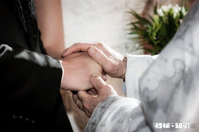 电影《你的婚礼》，给你最大的感触是什么