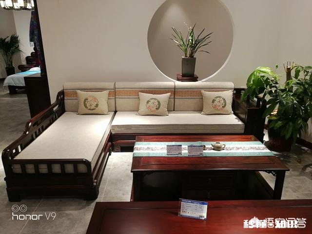 沙发的贵妃位是活体的好还是连体的好