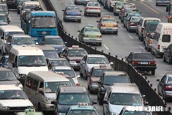 刚刚买的新车，每天只跑20公里左右，这样对新车好不好