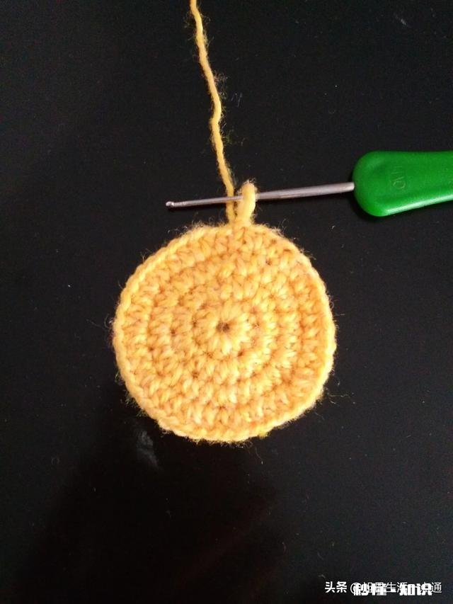 如何手工钩帽子