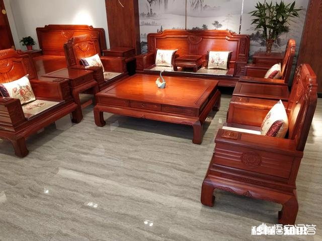 有能让家具退色的蜡吗红木家具颜色太深，能不能打蜡变浅一点