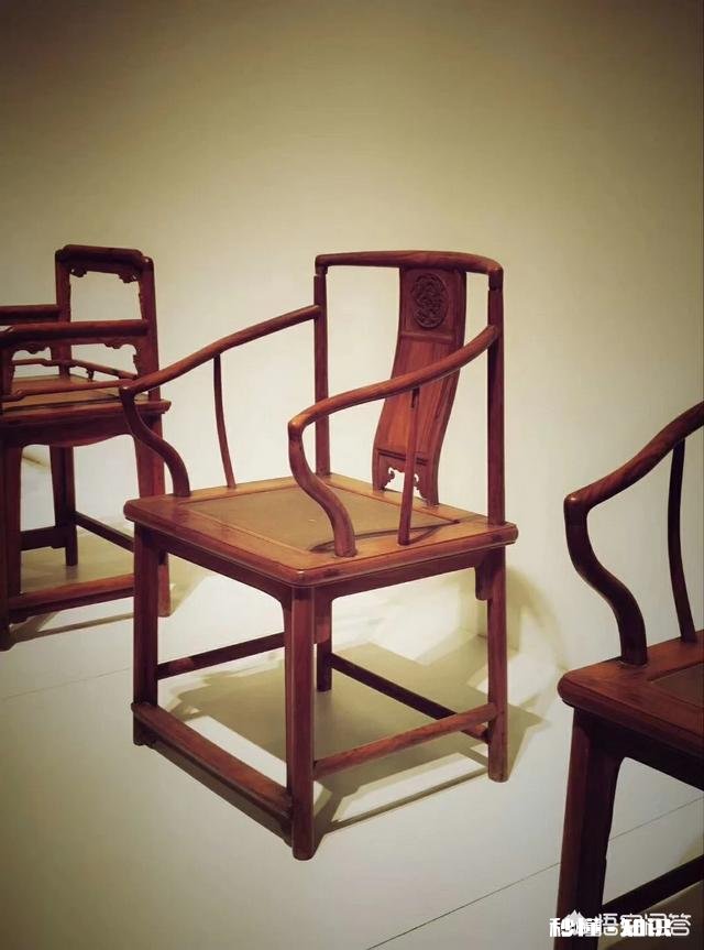 有能让家具退色的蜡吗红木家具颜色太深，能不能打蜡变浅一点