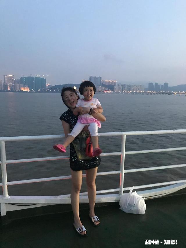 孩子那么辛苦了，为啥还要给他报各种补习班