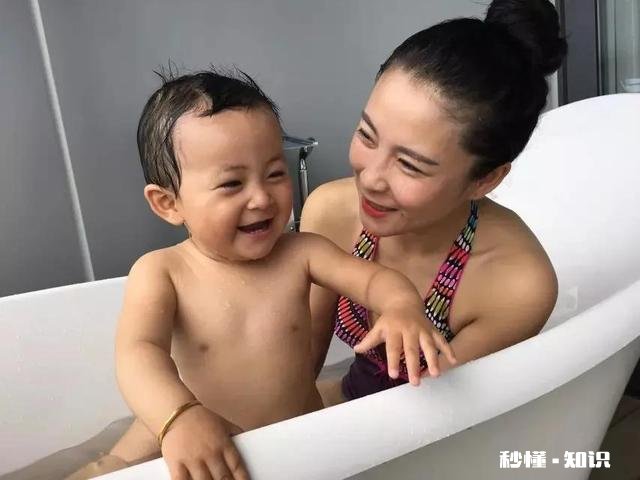 孩子那么辛苦了，为啥还要给他报各种补习班