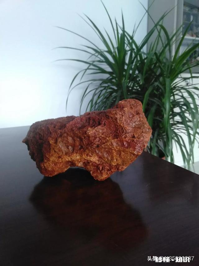 玩石就这么简单，只要自己喜欢，愉悦心情便好，您认为呢