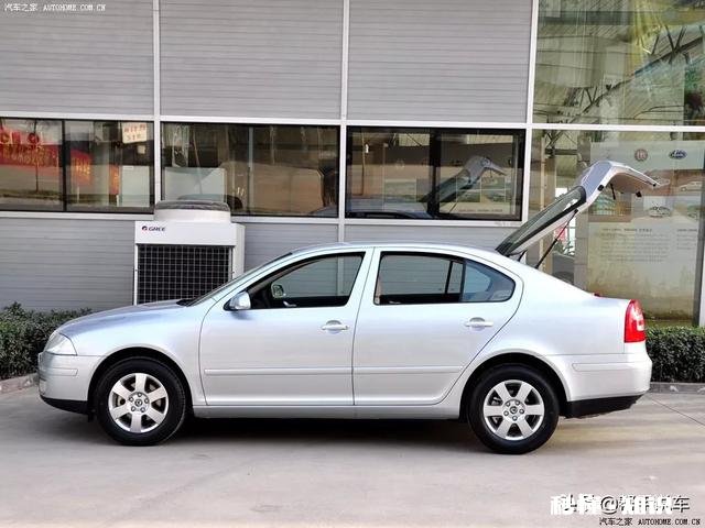 09年的斯柯达明锐手动挡能值多少钱