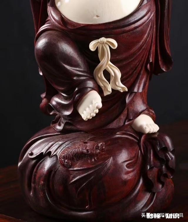 小叶紫檀的顶级材质，到底长什么样