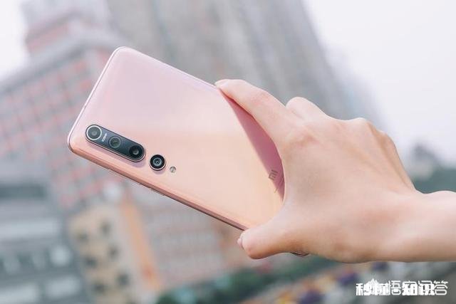 想买一款拍视频比较好的手机,OPPO和小米该怎么选