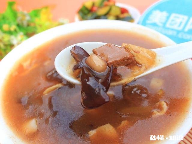 你认为最能体现你家乡特色的景物或者小吃是什么