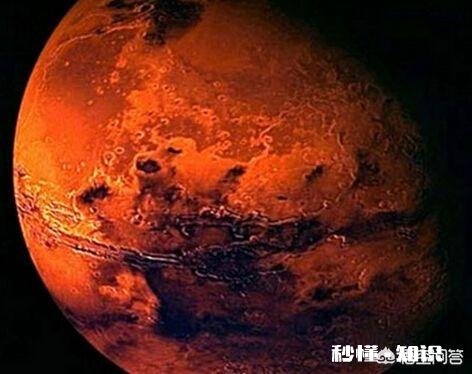 假如人类刚把火星改造成宜居星球，正好有外星人也来到了火星上，人类该怎么办