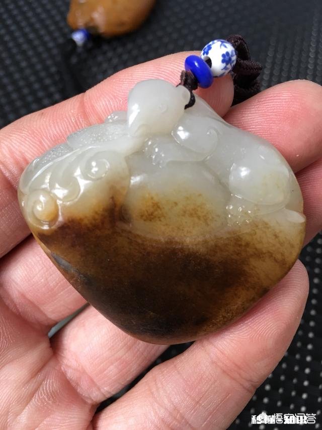 一件和田玉没带皮，怎么鉴定它是籽料还是山料