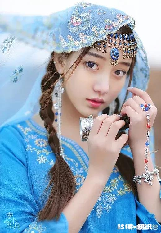 本人的沟通能力与社会交往能力存在很大的问题，该怎么办