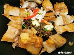 小时候，你经常帮妈妈做家务吗