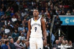 NBA历史上，有哪些专门克制超级巨星的角色球员