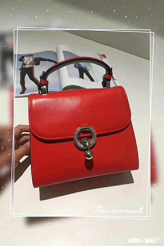 皮衣皮具用什么洗好