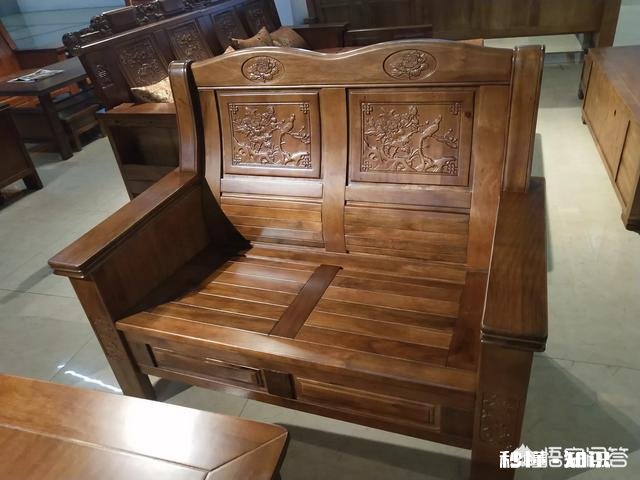 中式沙发适合多大年龄的人