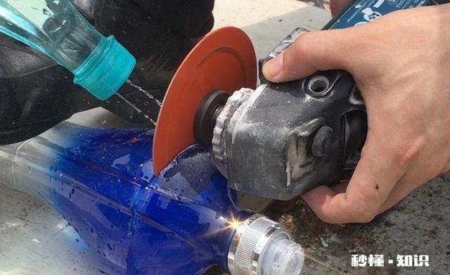 没有切割机怎样切割陶瓷酒瓶