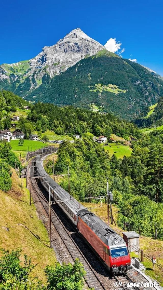 出差回来,发现家里多了很多东西,而且觉得家里总有陌生人的味道是什么原因,是因为自己过于疑心吗