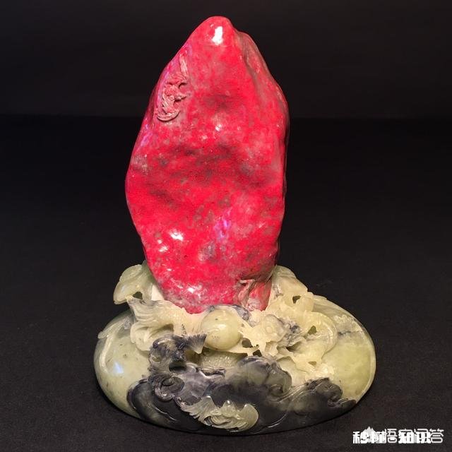 如何鉴定鸡血石质量好坏及假冒仿制