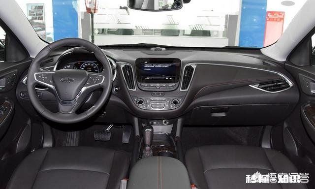 预算20万以内，每天上下班共需要跑100公里高速，买什么车比较好