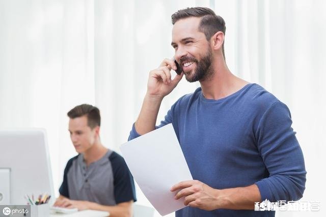 仅是不认同公司处理事情的方式，对工作不讨厌，有改行的必要吗