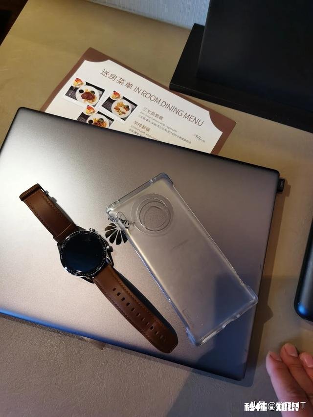 荣耀MagicBook pro旗舰版和联想威6怎么选