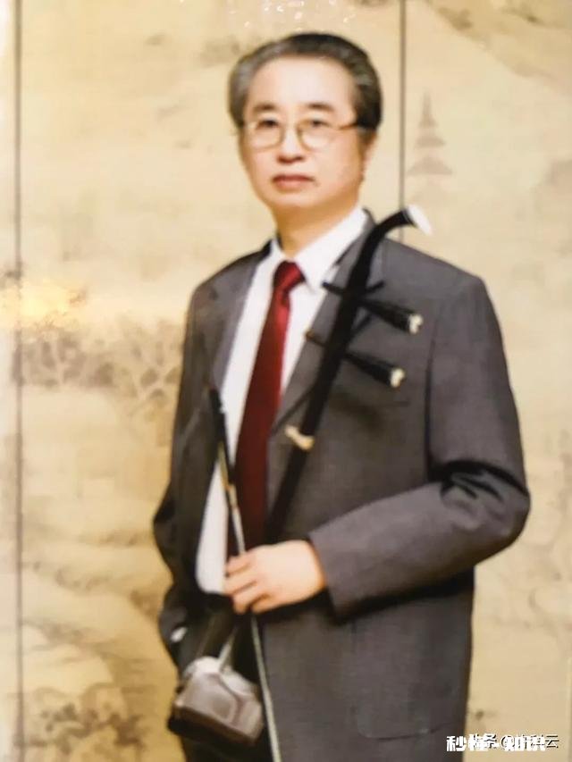 我学二胡，有时感觉拉的有进步，有时感觉又退步了，是怎么回事