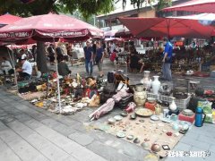 古玩市场里的东西是真的吗如果不是真的他们靠什么生存