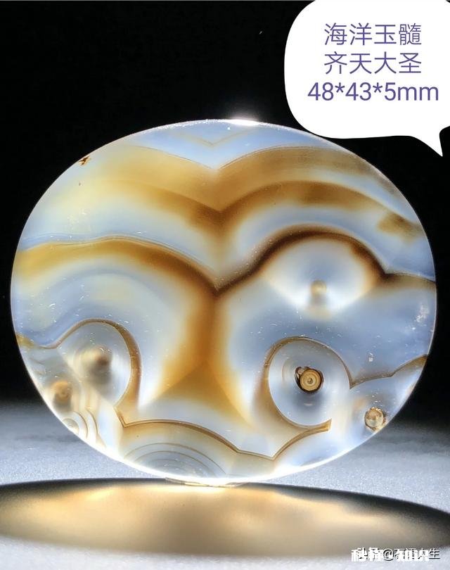 大家怎么看我捡的这款奇石《小鸡出壳》，来评评吧